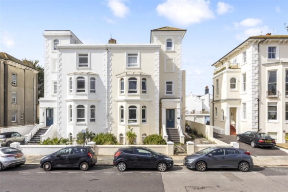 Medina Villas, Hove