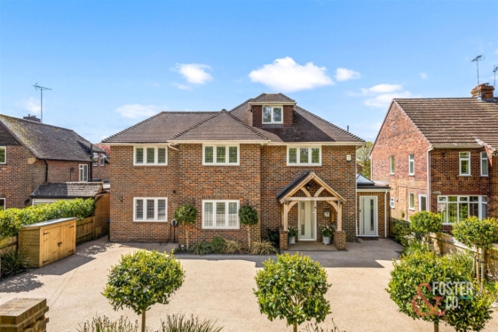 London Road, Henfield