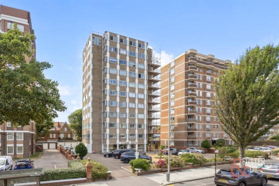 Grand Avenue, Hove